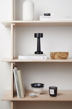 Logotrade mainoslahjat ja liikelahjat tuotekuva: VINGA Maris RSC  -pöytävalaisin kierrätettyä muovia